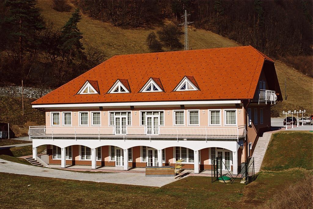 Rooms Hochkraut Celje Exterior photo
